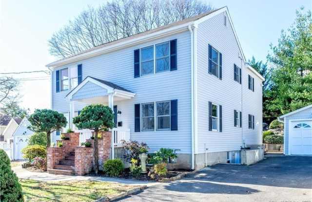 343 Weed Avenue - 343 Weed Avenue, Stamford, CT 06902