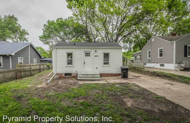 4021 1st St - 4021 1st Street, Des Moines, IA 50313