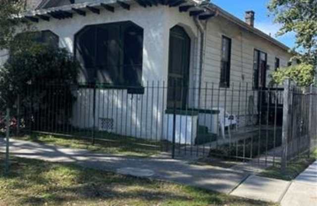 366 LOWERLINE Street - 366 Lowerline Street, New Orleans, LA 70118