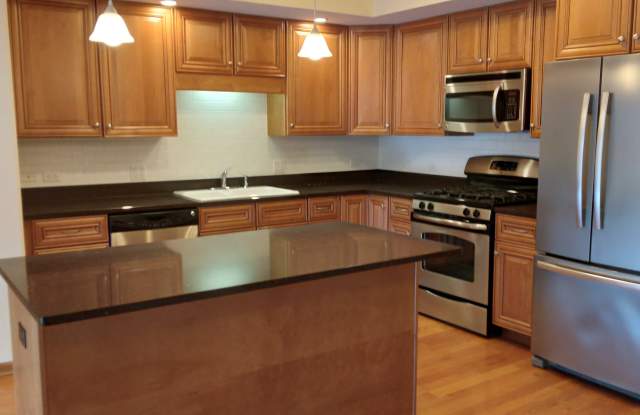 5761 West Higgins Avenue