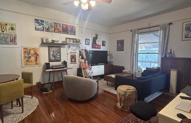 625 Northeast 1st Street