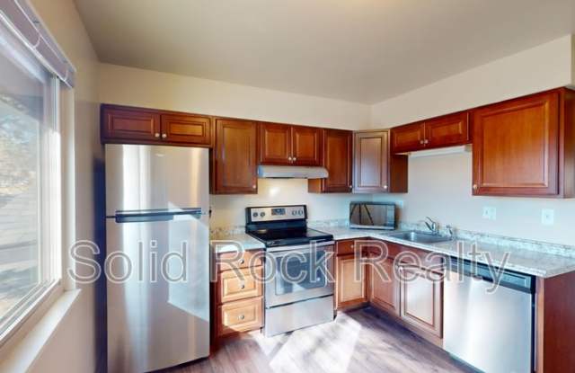 1801-2 Eagle View Drive