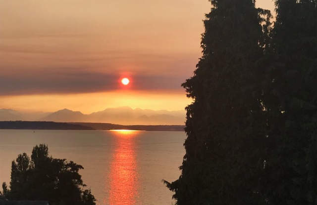 Photo of Stunning Sound  Olympic Mountain View Home in North Admiral