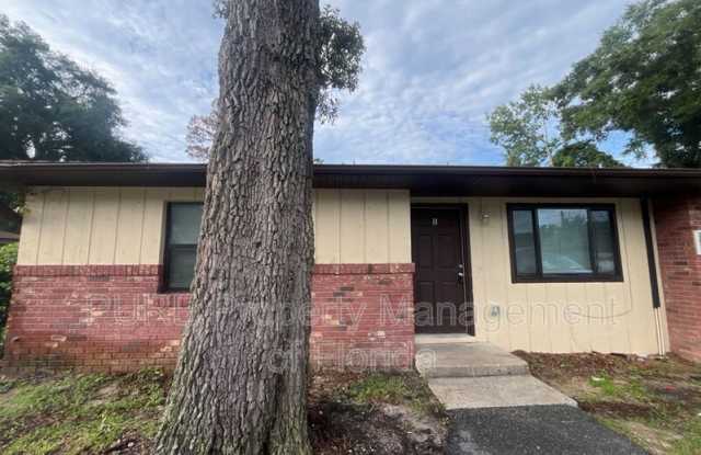 Photo of 3650 NE 41 Street