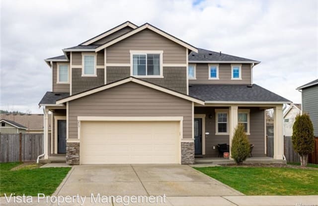 213 Fielding St NE - 213 Fielding Street Northeast, Orting, WA 98360