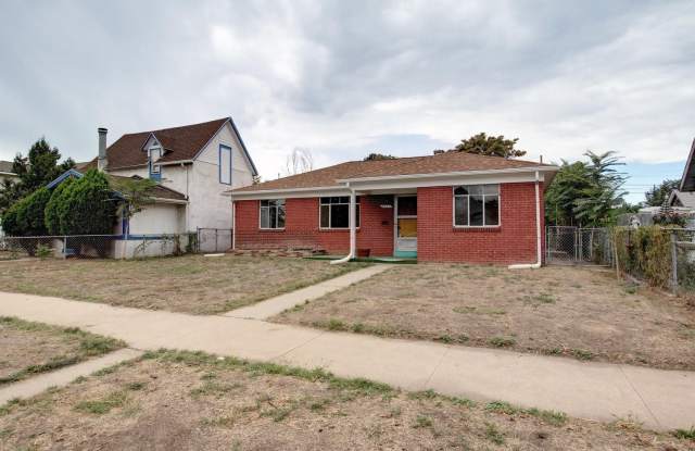 Beautiful Brick Home in Swansea! - 4453 Fillmore Street, Denver, CO 80216