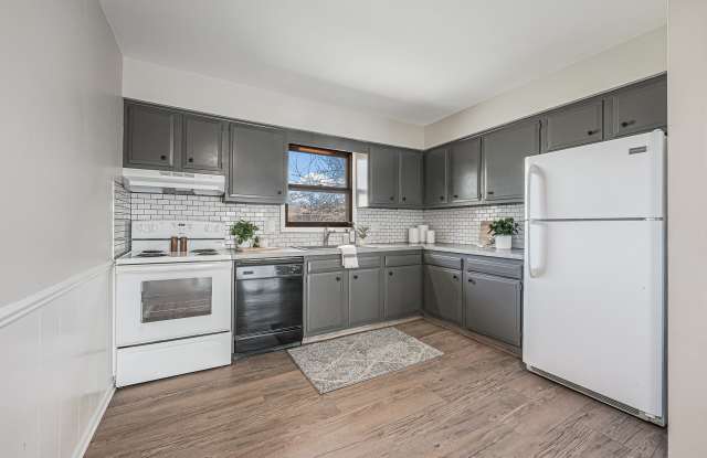 2070 Andrew Street Southeast