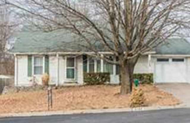 213 East El Cortez Drive