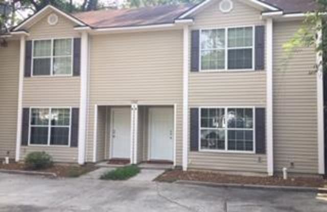 1703 - B Azalea Drive - 1703 Azalea Dr, Valdosta, GA 31602