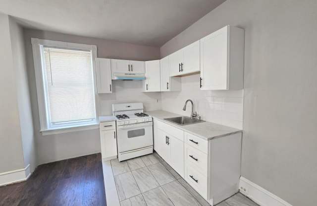 509 E WASHINGTON Lane unit: 2Nd Fl Rear