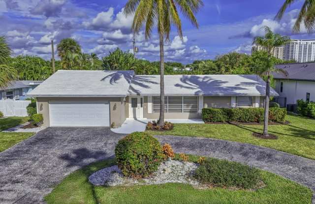 Photo of 1242 N Harbor Drive