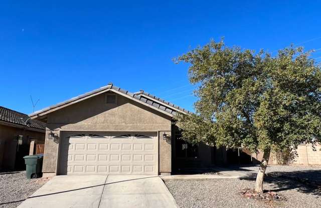 NICE 3 BEDROOM HOME!