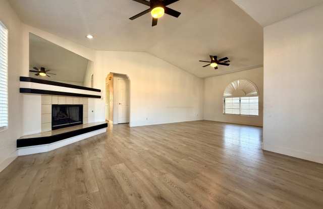2 BEDROOM CONDO WITH 2 BALCONIES, RIGHT NEXT TO THE POOL, MINUTES FROM THE STRIP