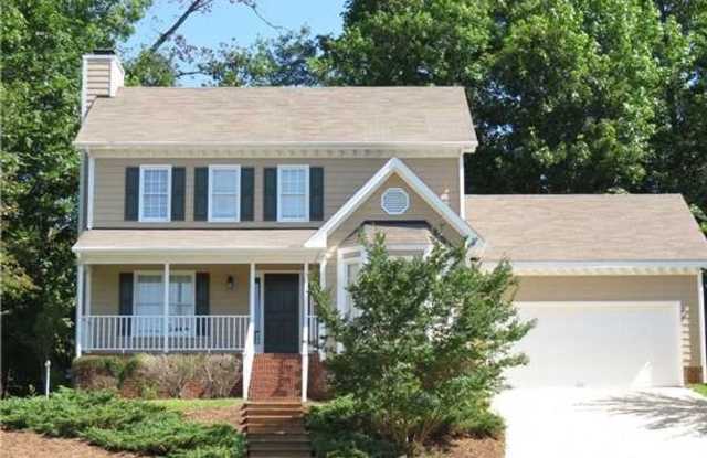 Lovely 3 Bedroom N. Raleigh Home - 6809 Holly Mill Court, Raleigh, NC 27613