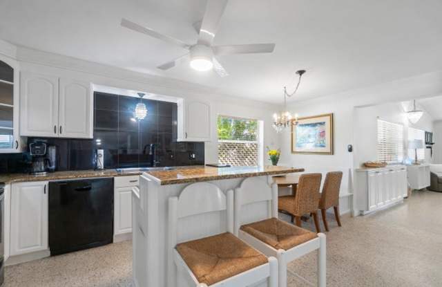 Photo of 321 Forsyth Street, Boca Raton, FL 33487