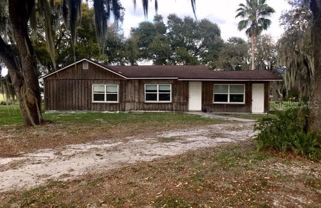 3004 F M JONES ROAD - 3004 F M Jones Drive, Hillsborough County, FL 33547