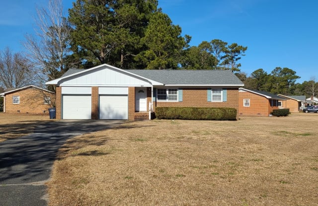 401 Pine Valley Road - 401 Pine Valley Road, Jacksonville, NC 28546