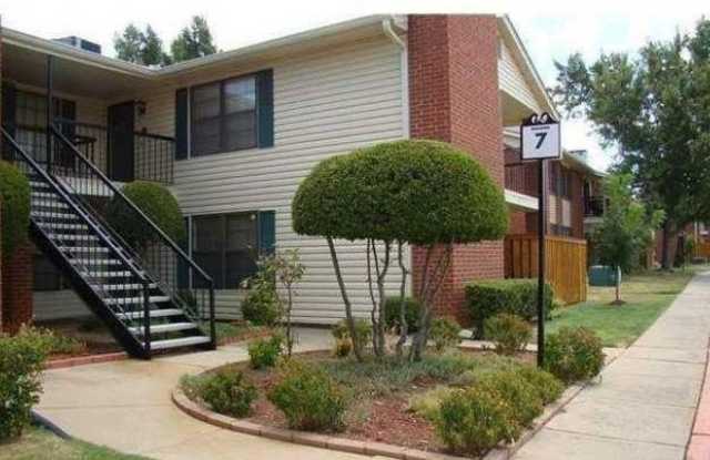 4400 Hemingway Drive unit: 228