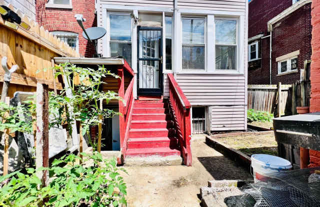 Photo of 726 ROCK CREEK CHURCH Road NW unit: 1