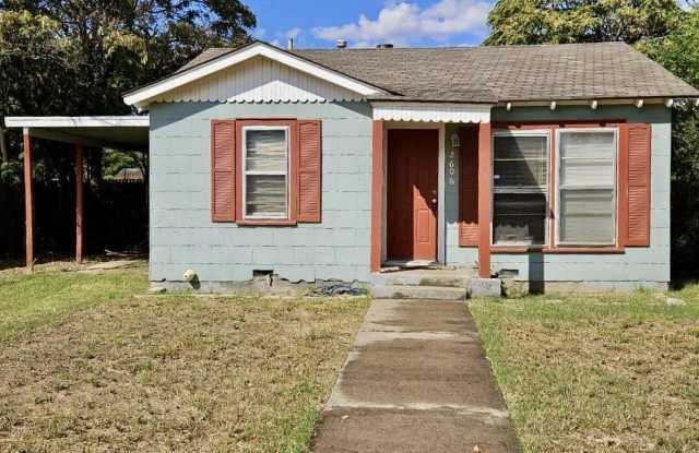 Photo of 2606 39th Street