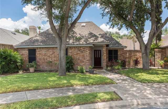 Photo of 5400 N 5th Street