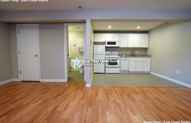 Photo of 394 Langley Rd.