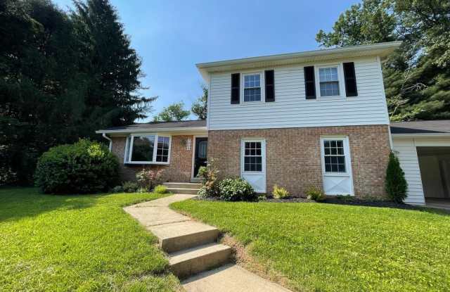 Photo of 7004 WICK LN