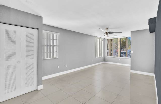 2803 North Oakland Forest Drive #114 - 1