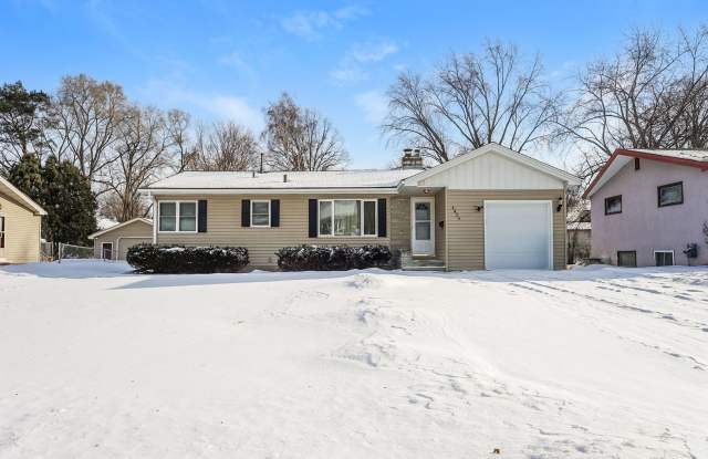 Photo of 3br, 2ba, 1cg ~ Security Deposit Free Alternative for Qualified Residents ~