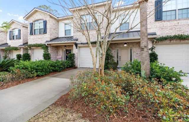 205 Reserve Lane