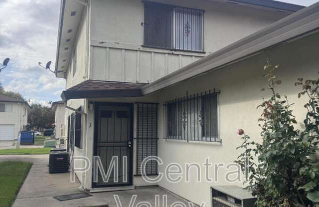 Photo of 1331 Pinetree Drive