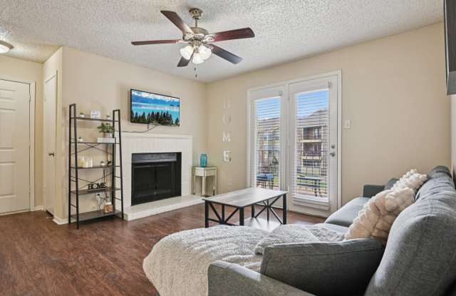 Photo of The Glen at Lewisville