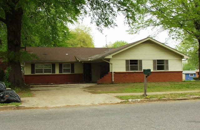 4756 Scottsdale Ave - 4756 Scottsdale Avenue, Memphis, TN 38118