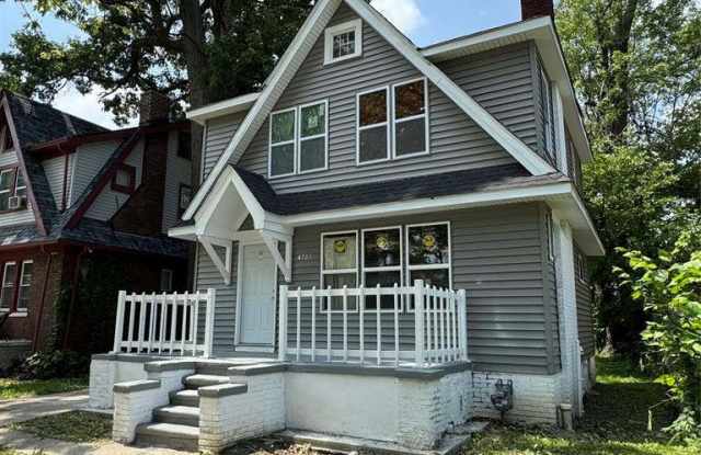 4707 Buckingham