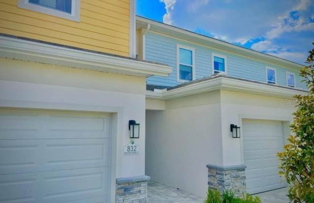 832 DRIVING RANGE COURT