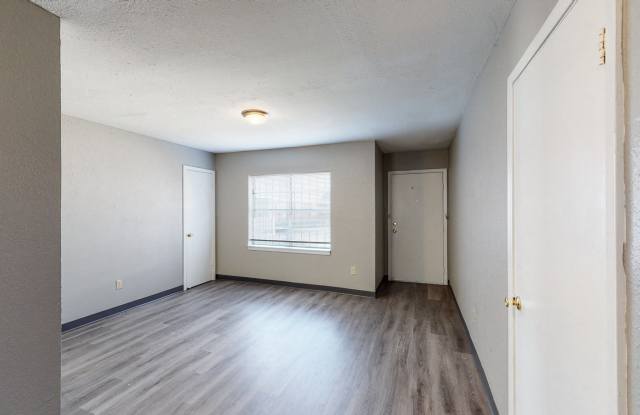 Photo of Longview Heights Apartments