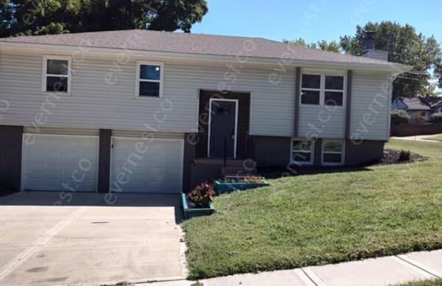 5223 Farley Ln - 5223 Farley Lane, Merriam, KS 66203