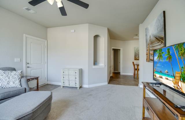 15971 South Crestview Drive