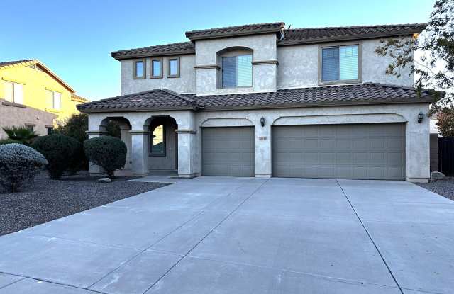 11053 E ROSELLE Avenue