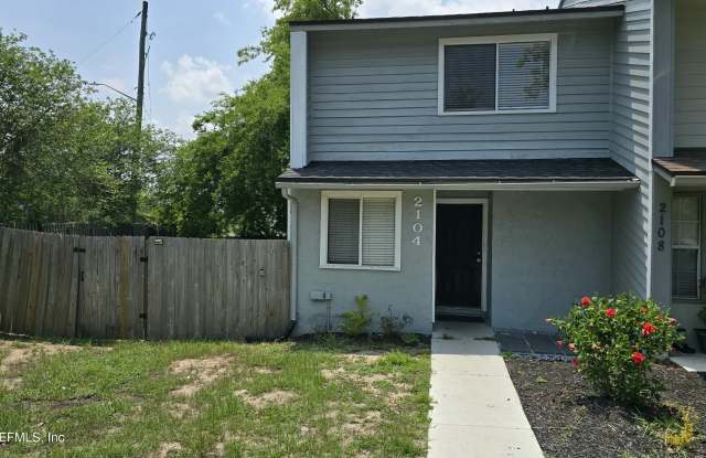 2104 DUNES WAY Drive W