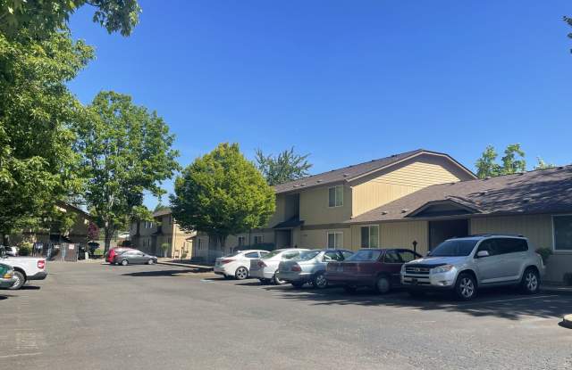 1 Bedroom 1 Bath Apartment - Second Floor!