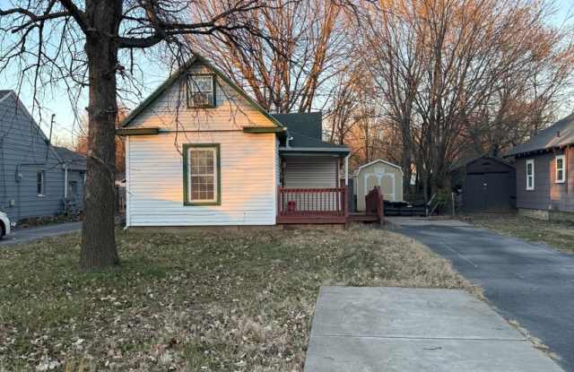 3 Bedroom/1 bath house