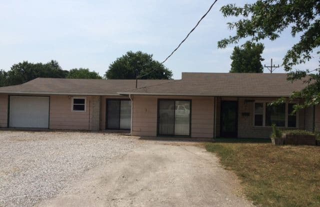 2434 West Brower Street - 2434 West Brower Street, Springfield, MO 65802