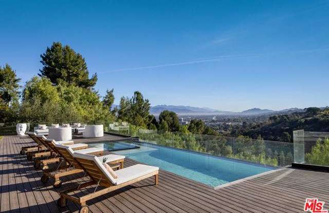 16110 Meadowview Drive