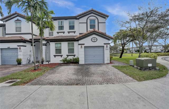 7803 NW 116th Ave - 7803 Northwest 116th Avenue, Doral, FL 33178