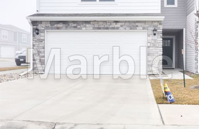 361 Juniper Dr - 361 Juniper Drive, Waukee, IA 50263