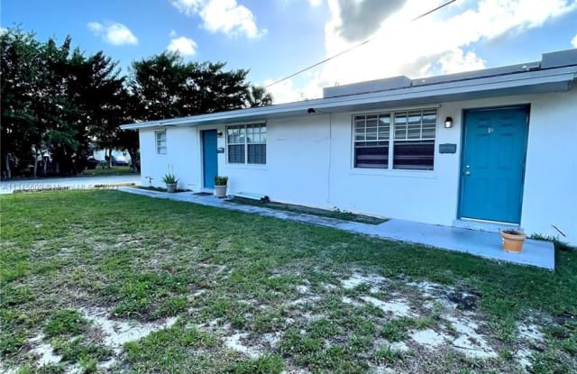 727 SW 7th Ave - 727 Southwest 7th Avenue, Hallandale Beach, FL 33009