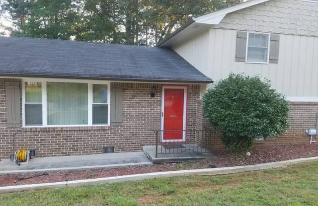 571 Fond Du Lac Dr - 571 Fond Du Lac Drive, DeKalb County, GA 30088