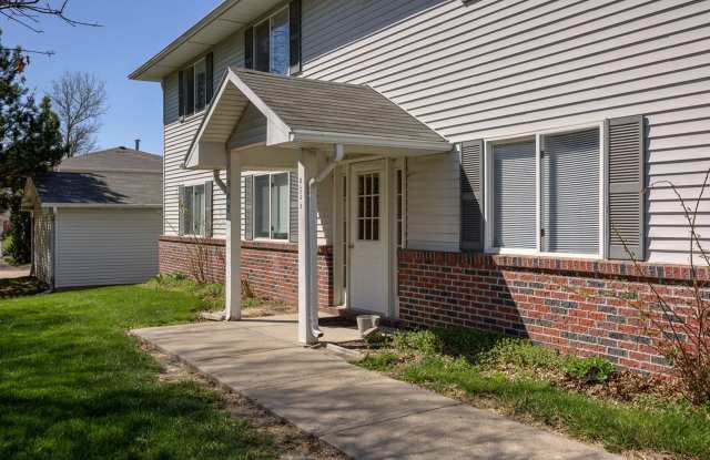 Discover Your Perfect Retreat at Gretna Oaks