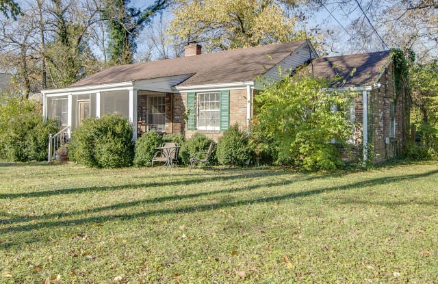 1930 Castleman Dr - 1930 Castleman Drive, Nashville, TN 37215